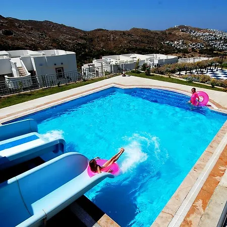 Gardens شقة فندقية